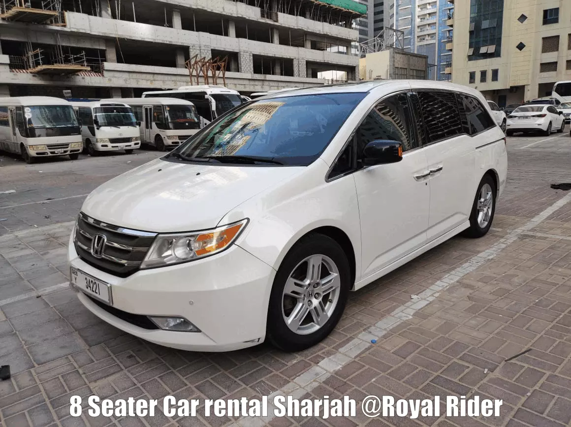8-seater-car-rental-sharjah